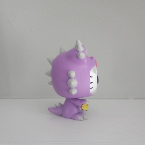 NWOT Funko X Hello Kitty Land Kaiju Pop Figure - Picture 2 of 5